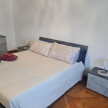 Anna's House Апартаменты